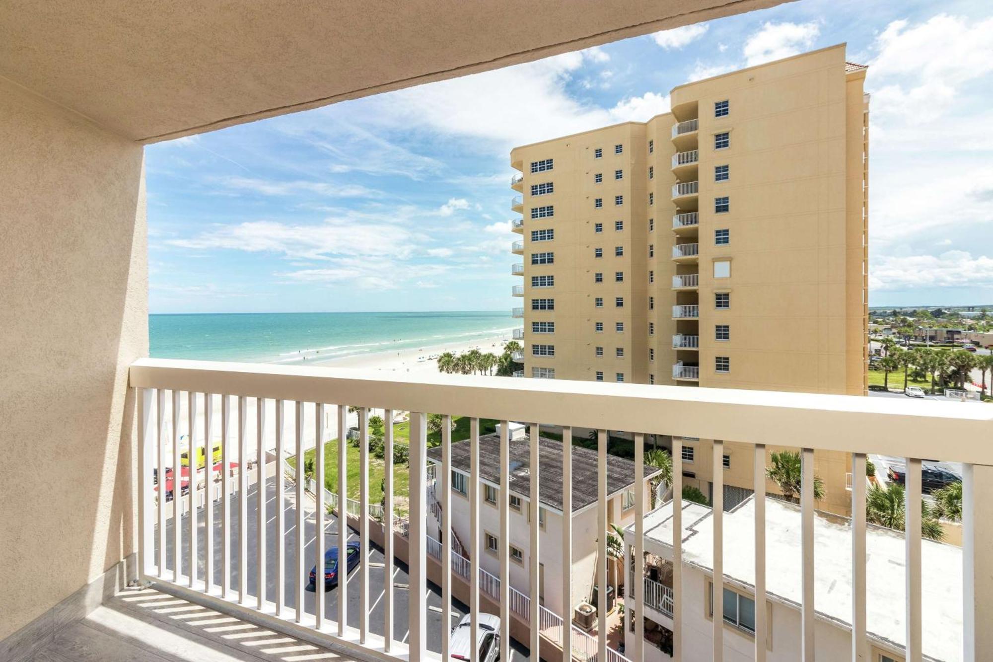 Hampton Inn Daytona Shores-Oceanfront Daytona Beach Shores Exterior photo
